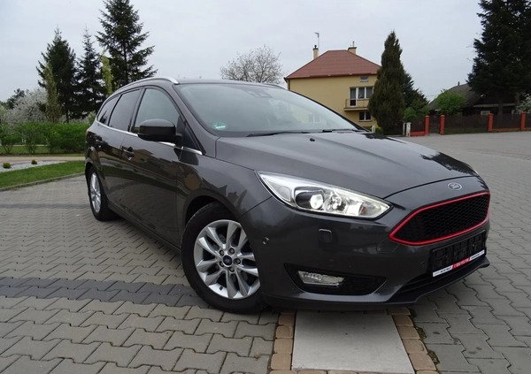 Ford Focus cena 45900 przebieg: 120000, rok produkcji 2015 z Słupsk małe 596